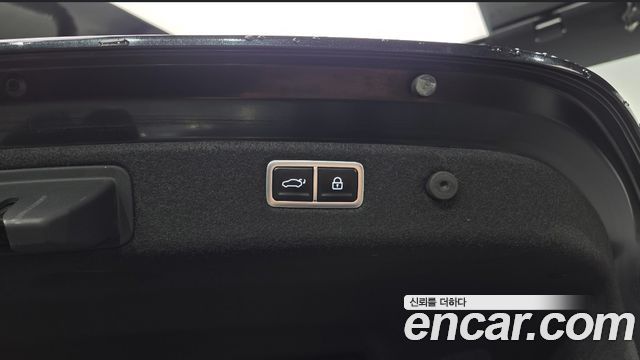 Genesis G70 2021 — photo 24
