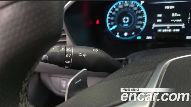Genesis G70 2021 — photo 30