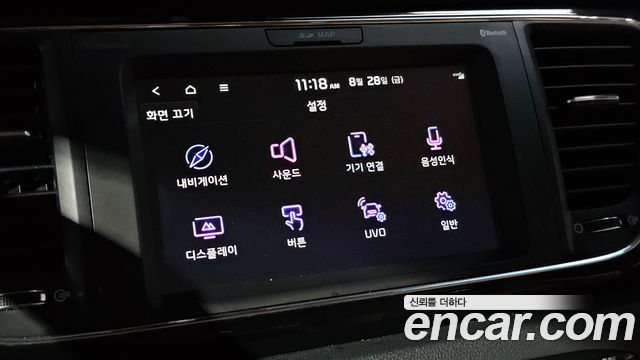 Kia Canival 2019 — photo 24