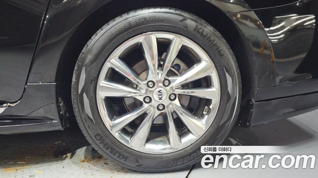 Kia Canival 2019 — photo 7