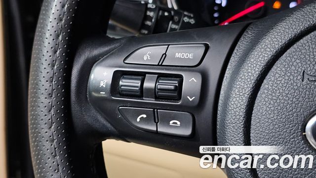 Kia Canival 2019 — photo 27