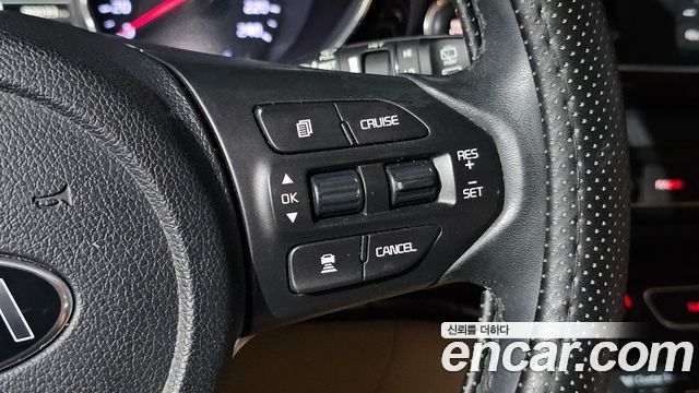 Kia Canival 2019 — photo 28