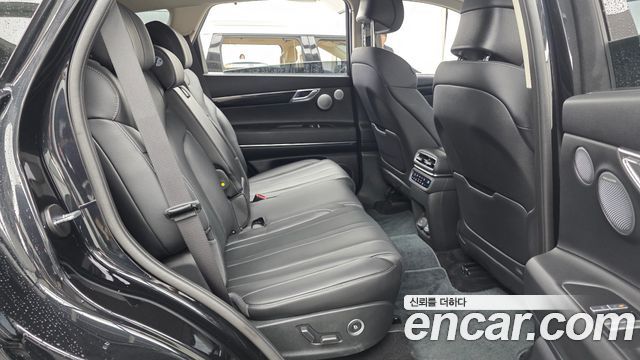 Genesis GV80 2025 — photo 12