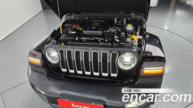 Jeep Wrangler 2022 — photo 6