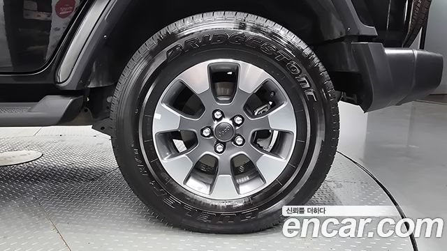 Jeep Wrangler 2022 — photo 7