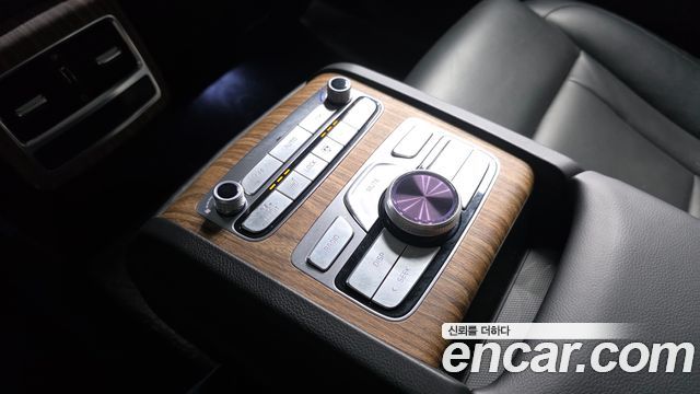 Kia K9 2022 — photo 16