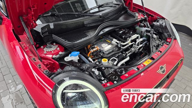 Mini Cooper 2024 — photo 6