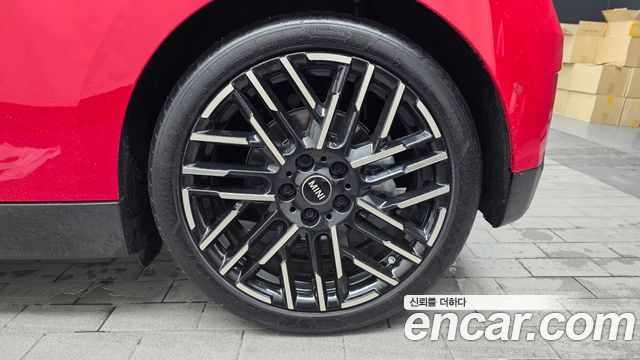 Mini Cooper 2024 — photo 7