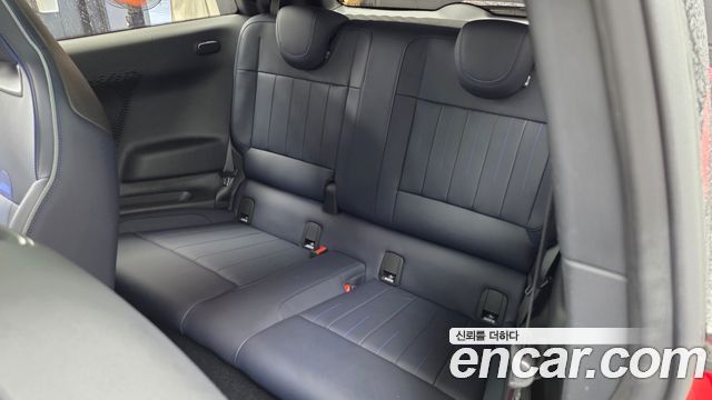 Mini Cooper 2024 — photo 16