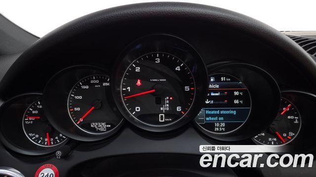 Porsche Cayenne 2016 — photo 8