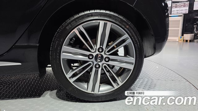 Kia morning 2017 — photo 7