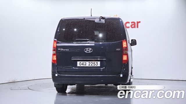 Hyundai Starex 2019 — photo 4