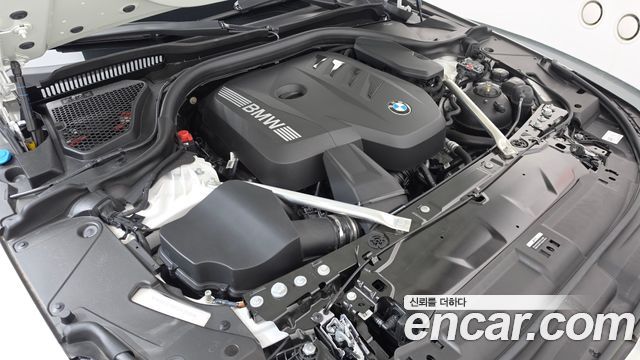 BMW 5-Series 2025 — photo 6