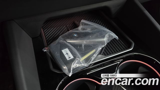 BMW 5-Series 2025 — photo 22
