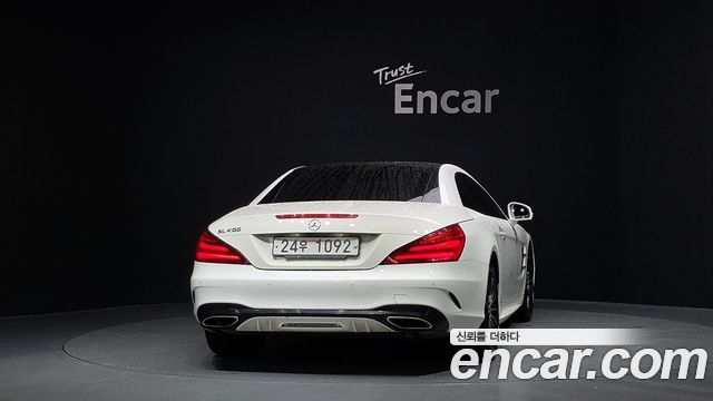 Mercedes-Benz SL-Class 2018 — photo 4