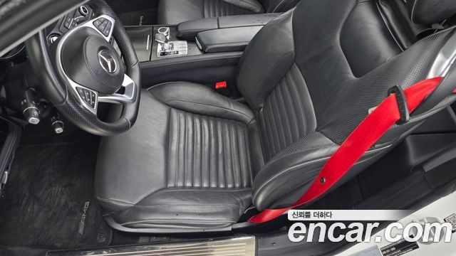 Mercedes-Benz SL-Class 2018 — photo 12
