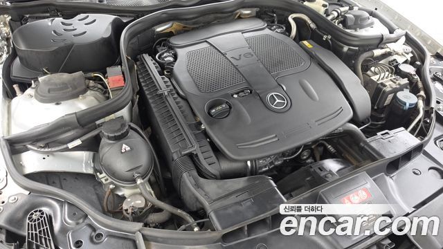 Mercedes-Benz CLS-Class 2012 — photo 6