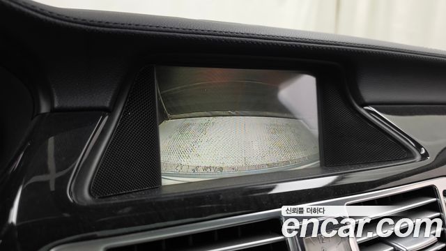 Mercedes-Benz CLS-Class 2012 — photo 15