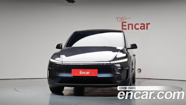 Tesla Model Y 2025 — photo 3