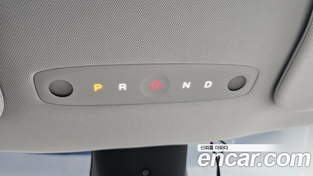 Tesla Model Y 2025 — photo 12