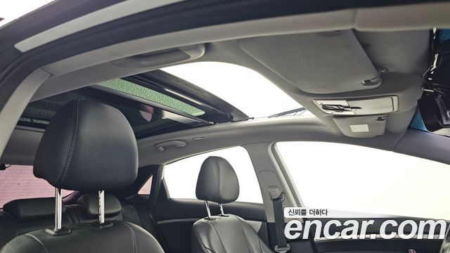 Hyundai i30 2015 — photo 29