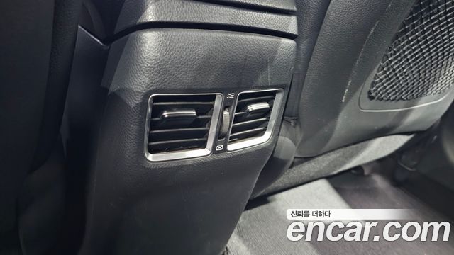Hyundai i30 2015 — photo 30