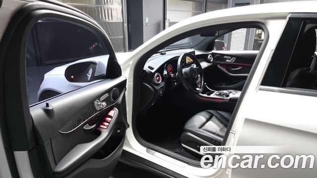 Mercedes-Benz GLC-Class 2019 — photo 10