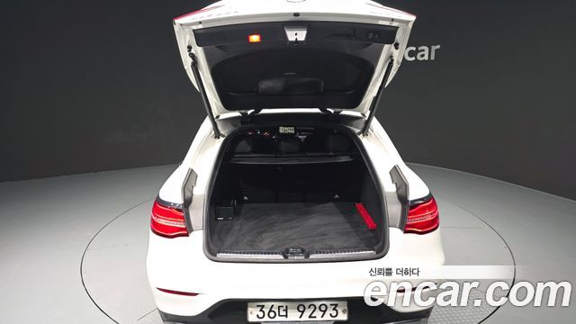 Mercedes-Benz GLC-Class 2019 — photo 20