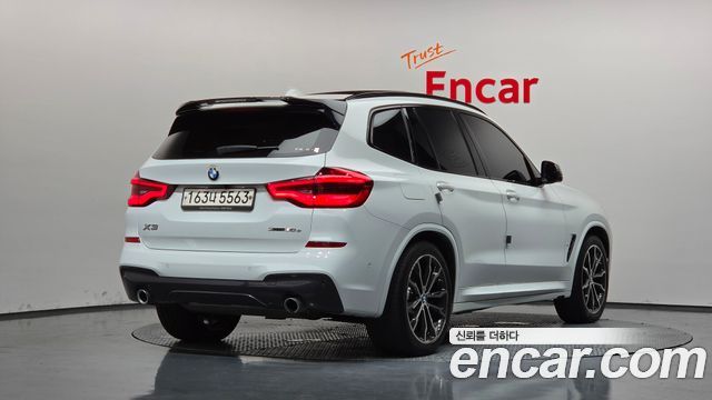 BMW X3 2021 — photo 2