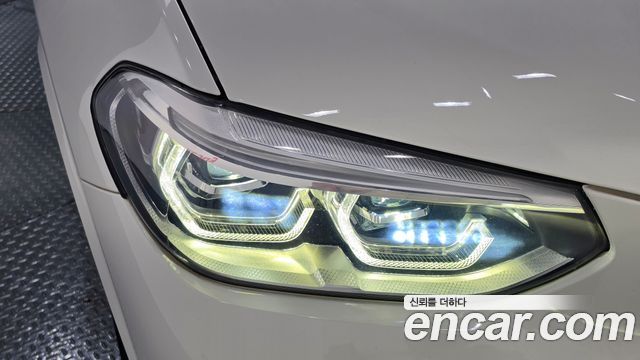BMW X3 2021 — photo 8