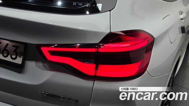 BMW X3 2021 — photo 9