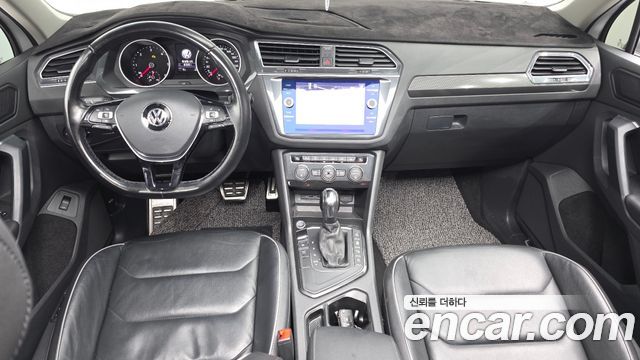 Volkswagen Tiguan 2020 — photo 7