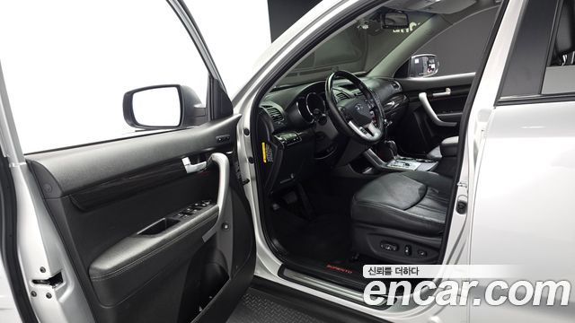 Kia Sorento 2012 — photo 10