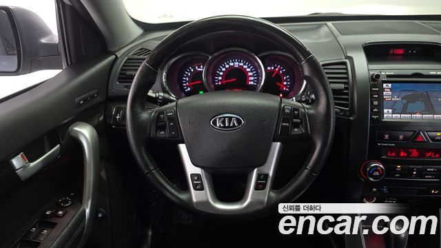 Kia Sorento 2012 — photo 12