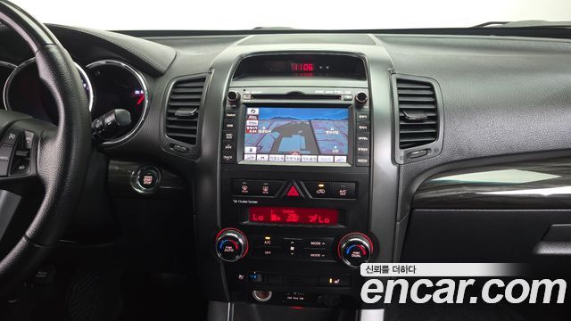 Kia Sorento 2012 — photo 13
