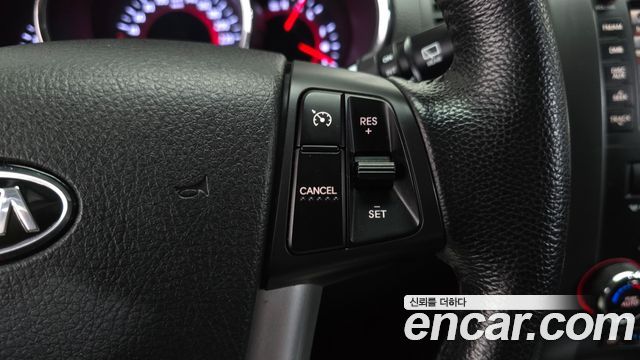 Kia Sorento 2012 — photo 15