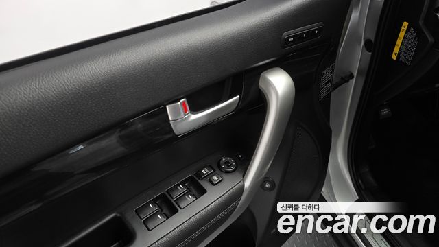 Kia Sorento 2012 — photo 17