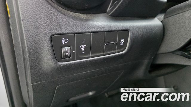 Hyundai Kona 2018 — photo 17