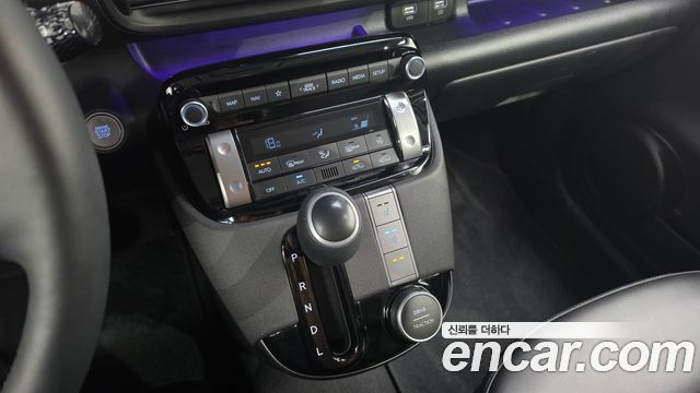 Hyundai Casper 2023 — photo 12