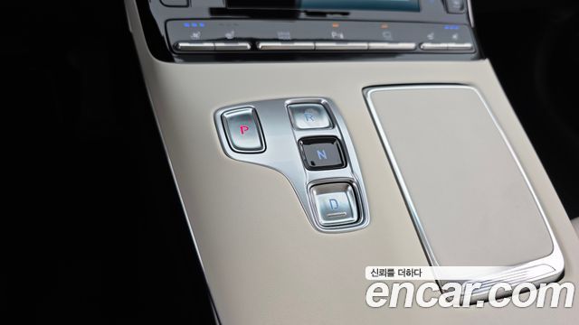 Hyundai Grandeur 2022 — photo 9