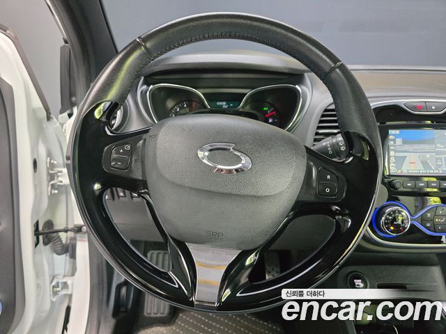 Renault Korea QM3 2017 — photo 7