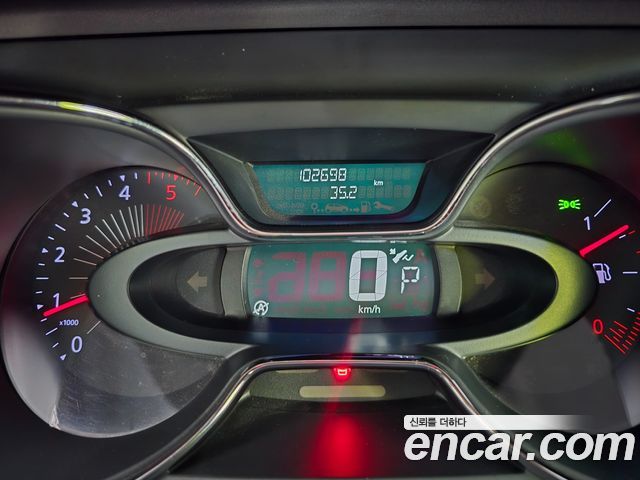 Renault Korea QM3 2017 — photo 8