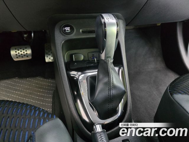 Renault Korea QM3 2017 — photo 9