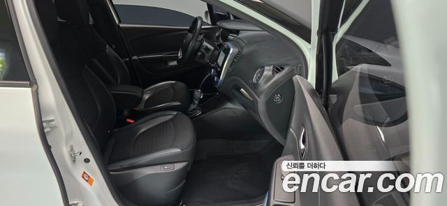 Renault Korea QM3 2017 — photo 15