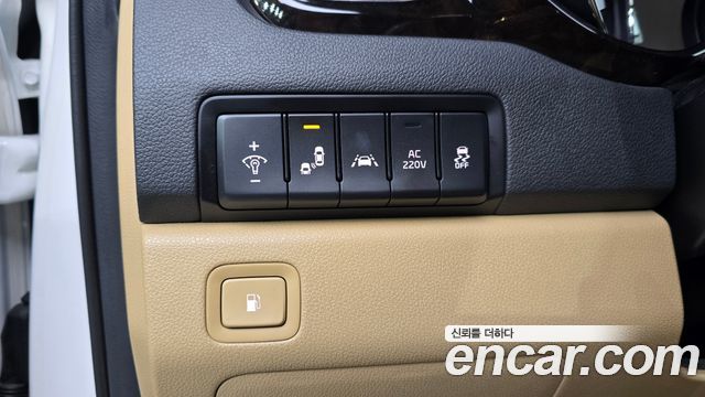 Kia Canival 2020 — photo 14