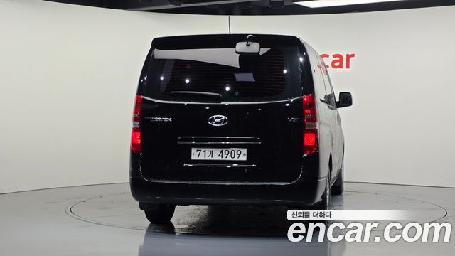 Hyundai Starex 2017 — photo 4