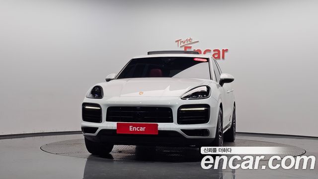 Porsche Cayenne 2021 — photo 3