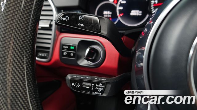 Porsche Cayenne 2021 — photo 21