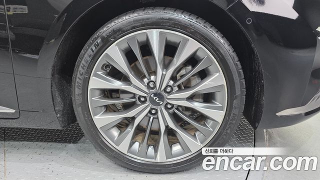 Kia K8 2022 — photo 7