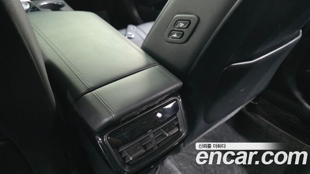 Kia K8 2022 — photo 30